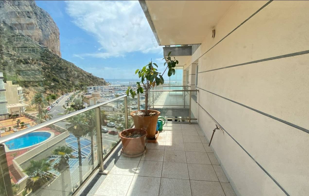 2 soverom Leilighet til salgs i Calpe / Calp med svømmebasseng garasje - € 740 000 (Ref: 9417919)