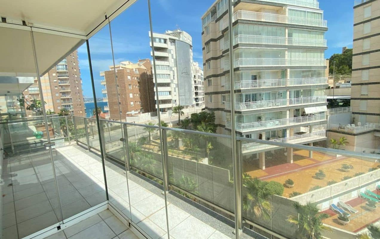 2 soverom Leilighet til salgs i Calpe / Calp med svømmebasseng garasje - € 740 000 (Ref: 9417919)