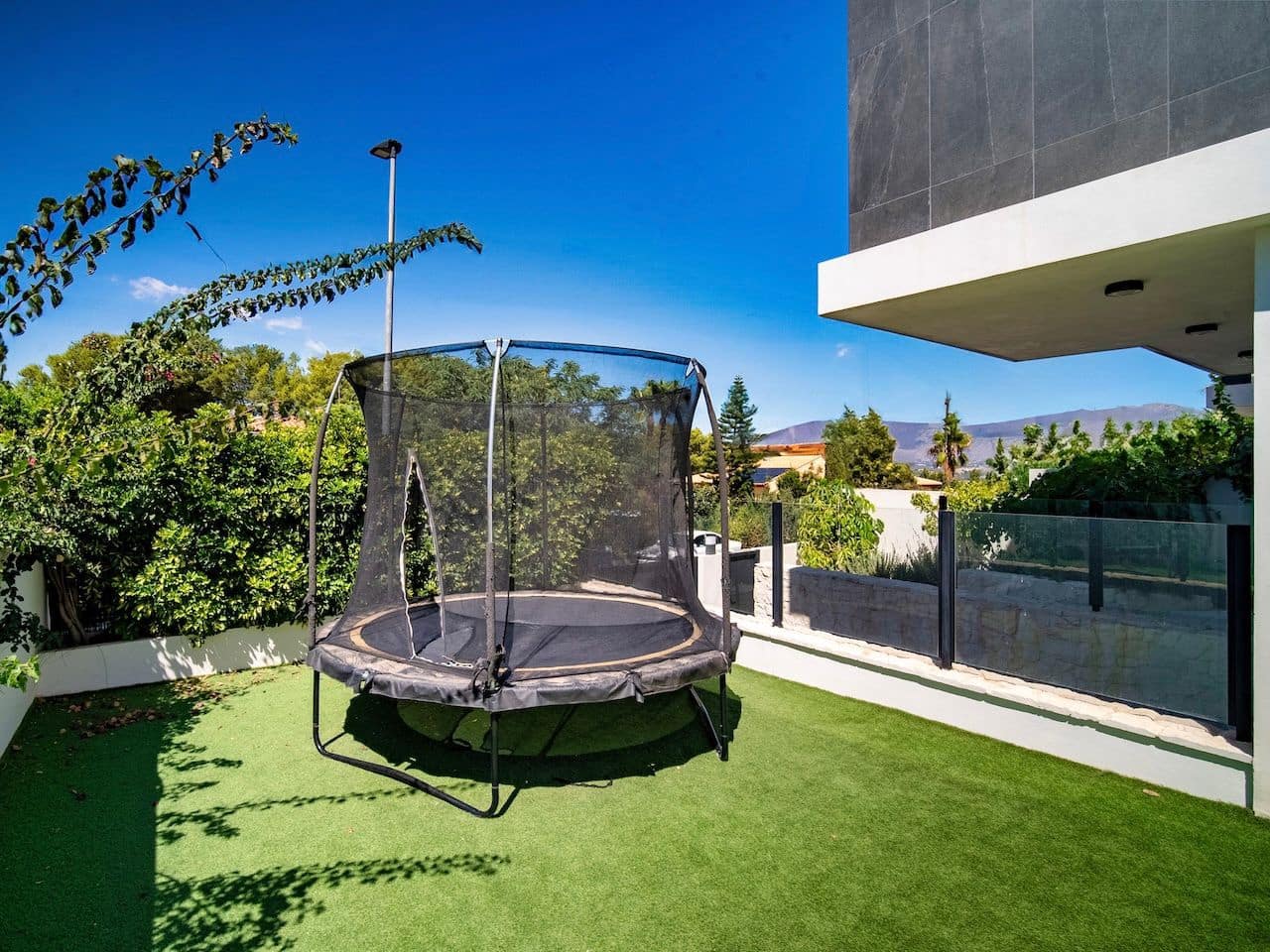 3 slaapkamer Halfvrijstaande villa te koop in Albir met zwembad garage - € 895.000 (Ref: 9417922)