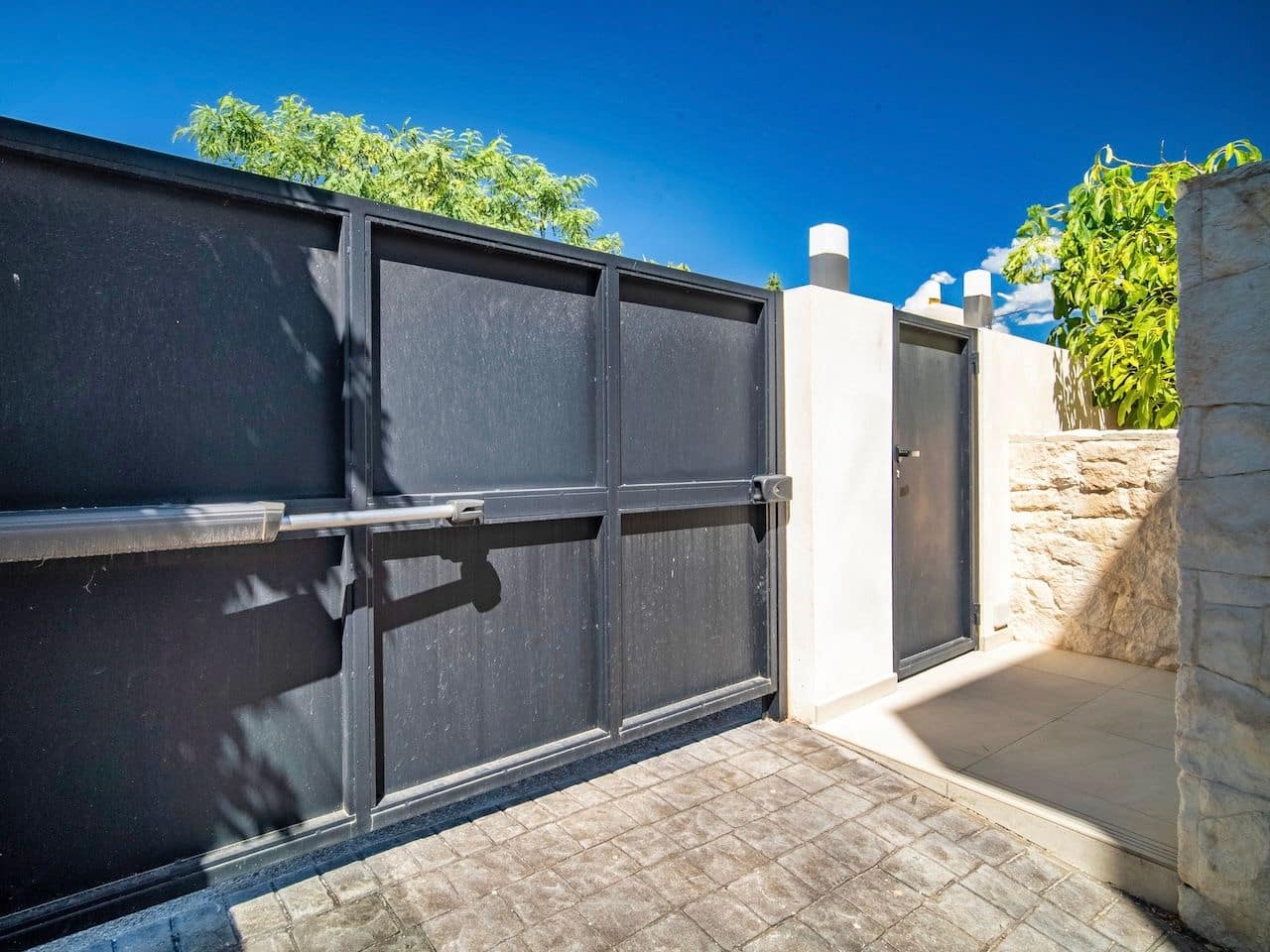 3 slaapkamer Halfvrijstaande villa te koop in Albir met zwembad garage - € 895.000 (Ref: 9417922)