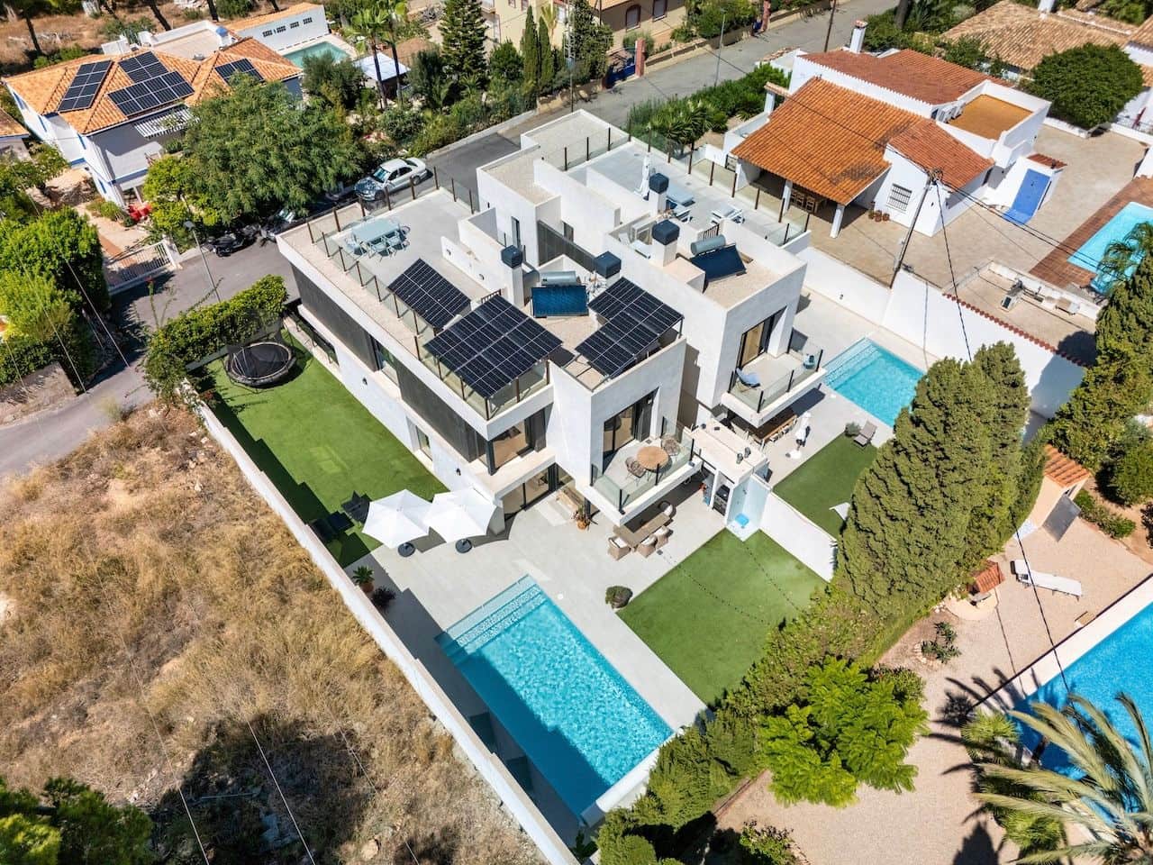 3 slaapkamer Halfvrijstaande villa te koop in Albir met zwembad garage - € 895.000 (Ref: 9417922)