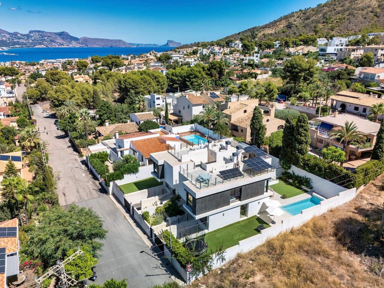 3 slaapkamer Halfvrijstaande villa te koop in Albir met zwembad garage - € 895.000 (Ref: 9417922)