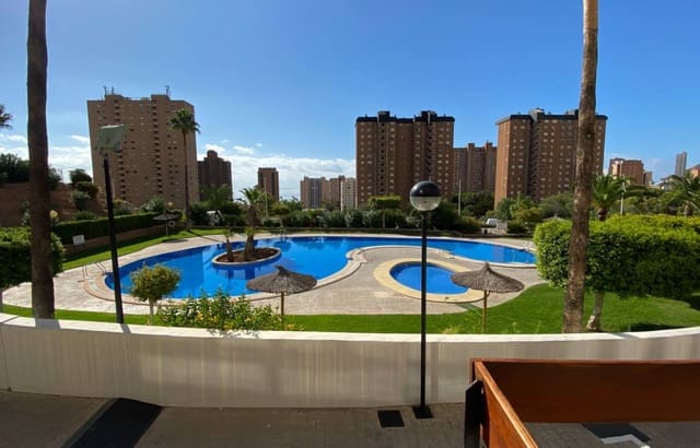 3 bedroom Apartment for sale in Benidorm with pool garage - € 350,000 (Ref: 9417925)