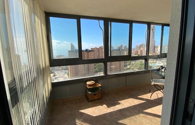 3 bedroom Apartment for sale in Benidorm with pool garage - € 350,000 (Ref: 9417925)