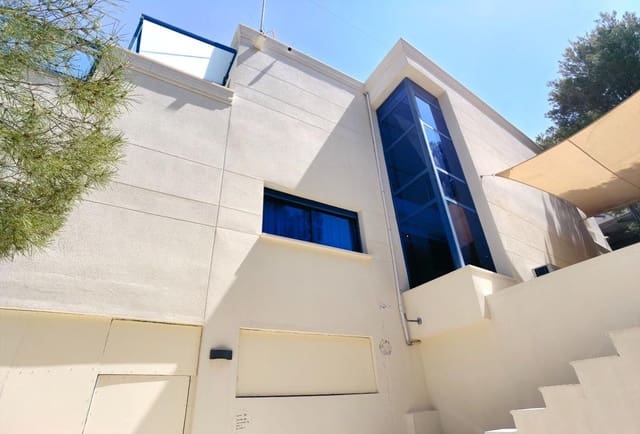 5 soverom Villa til salgs i Altea med svømmebasseng garasje - € 749 000 (Ref: 9417927)