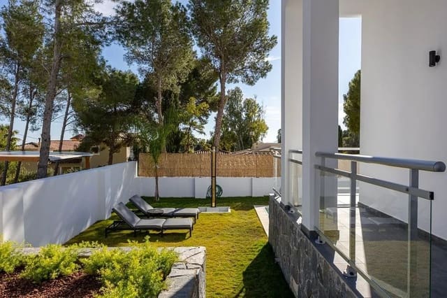 4 soverom Villa til salgs i Altea la Vella, Altea med svømmebasseng garasje - € 995 000 (Ref: 9417928)