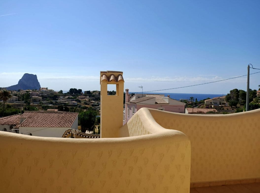 Chalet de 5 habitaciones en Calpe / Calp en venta con piscina garaje - 749.000 € (Ref: 9417929)