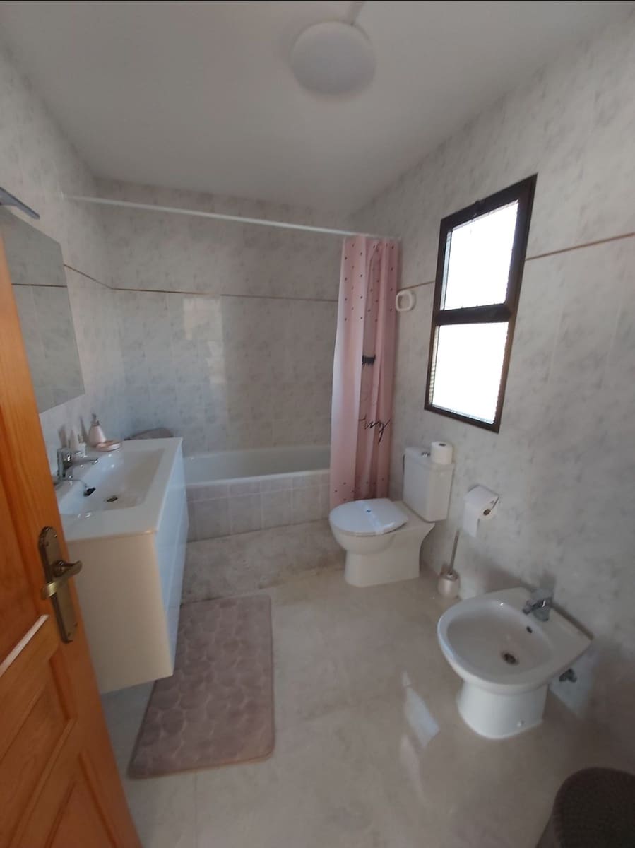 3 Zimmer Villa zu verkaufen in La Nucia mit Pool Garage - 399.000 € (Ref: 9417931)