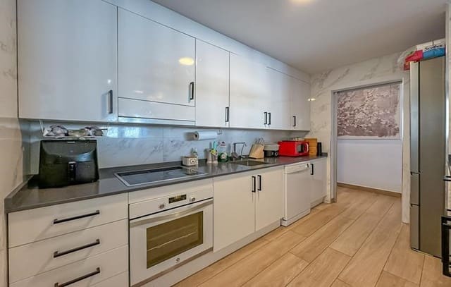 3 soveværelse Lejlighed til salg i Altea med swimmingpool garage - € 399.000 (Ref: 9417932)