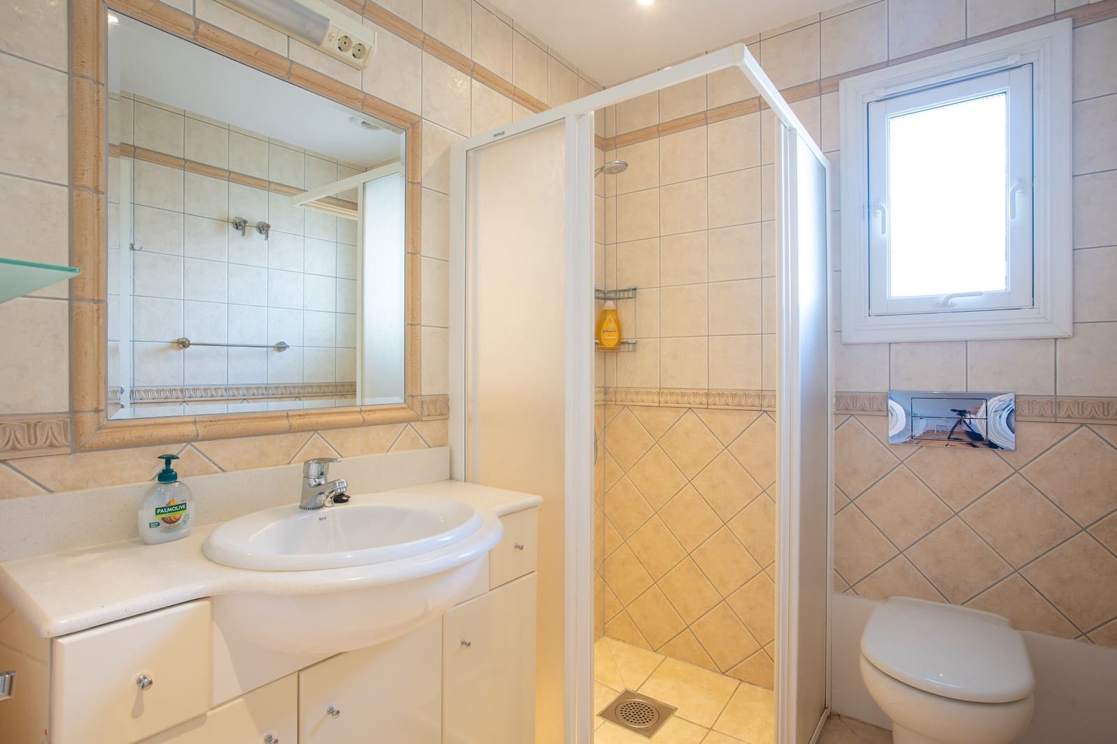 5 soverom Villa til salgs i Alfaz del Pi / L'Alfas del Pi med svømmebasseng garasje - € 795 000 (Ref: 9417934)