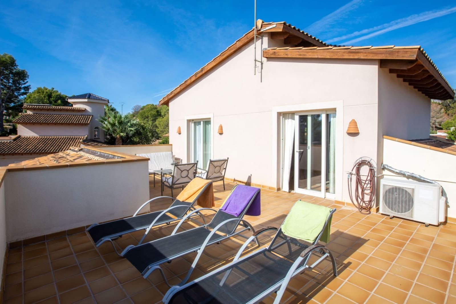 5 soverom Villa til salgs i Alfaz del Pi / L'Alfas del Pi med svømmebasseng garasje - € 795 000 (Ref: 9417934)