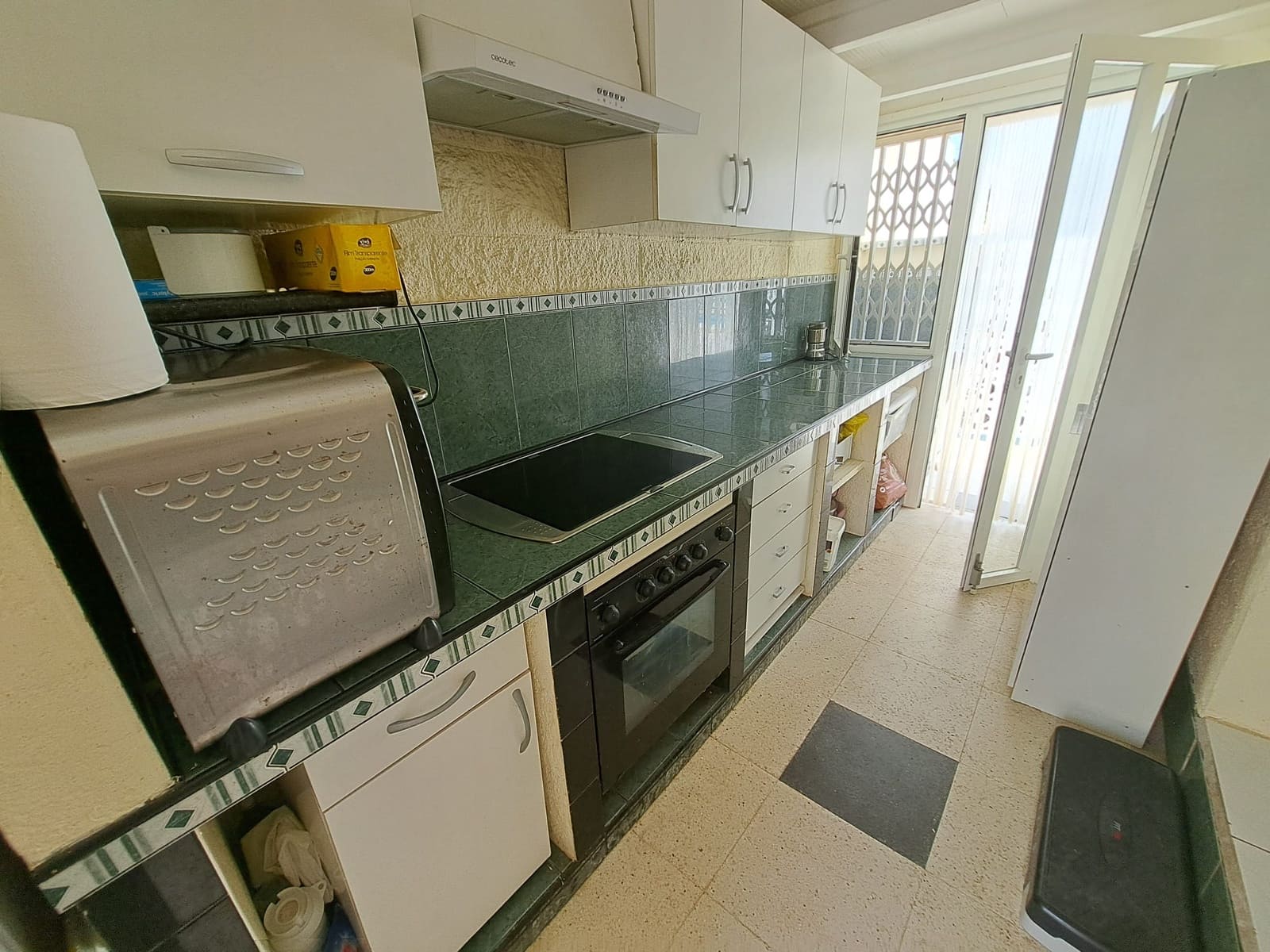 Chalet de 3 habitaciones en La Nucia en venta con piscina garaje - 495.000 € (Ref: 9417937)