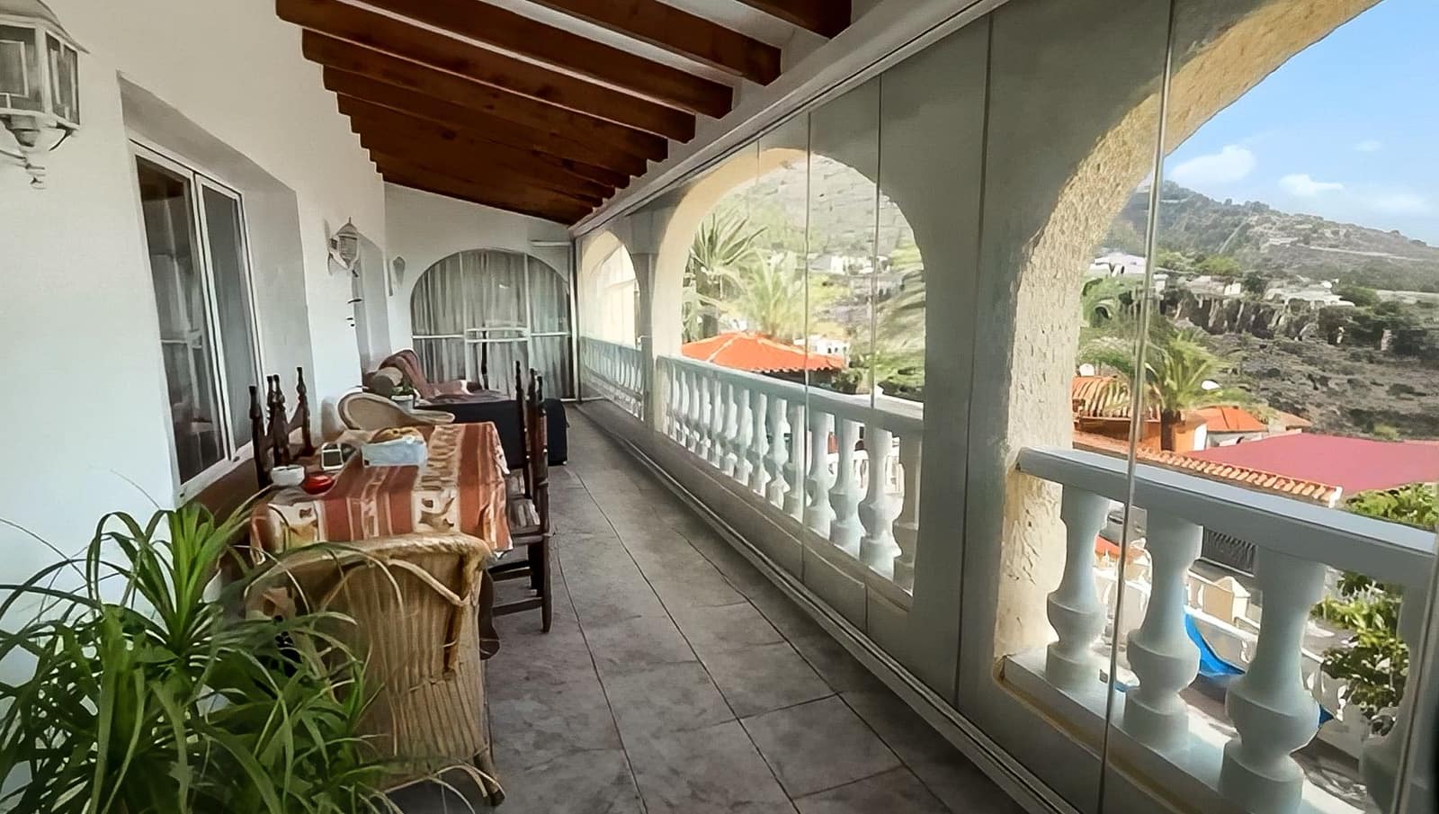 6 Zimmer Villa zu verkaufen in Calpe / Calp mit Pool Garage - 890.000 € (Ref: 9417938)