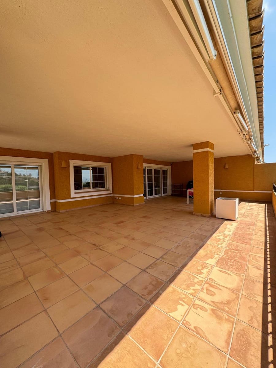 3 soveværelse Lejlighed til salg i Altea med swimmingpool garage - € 785.000 (Ref: 9417939)