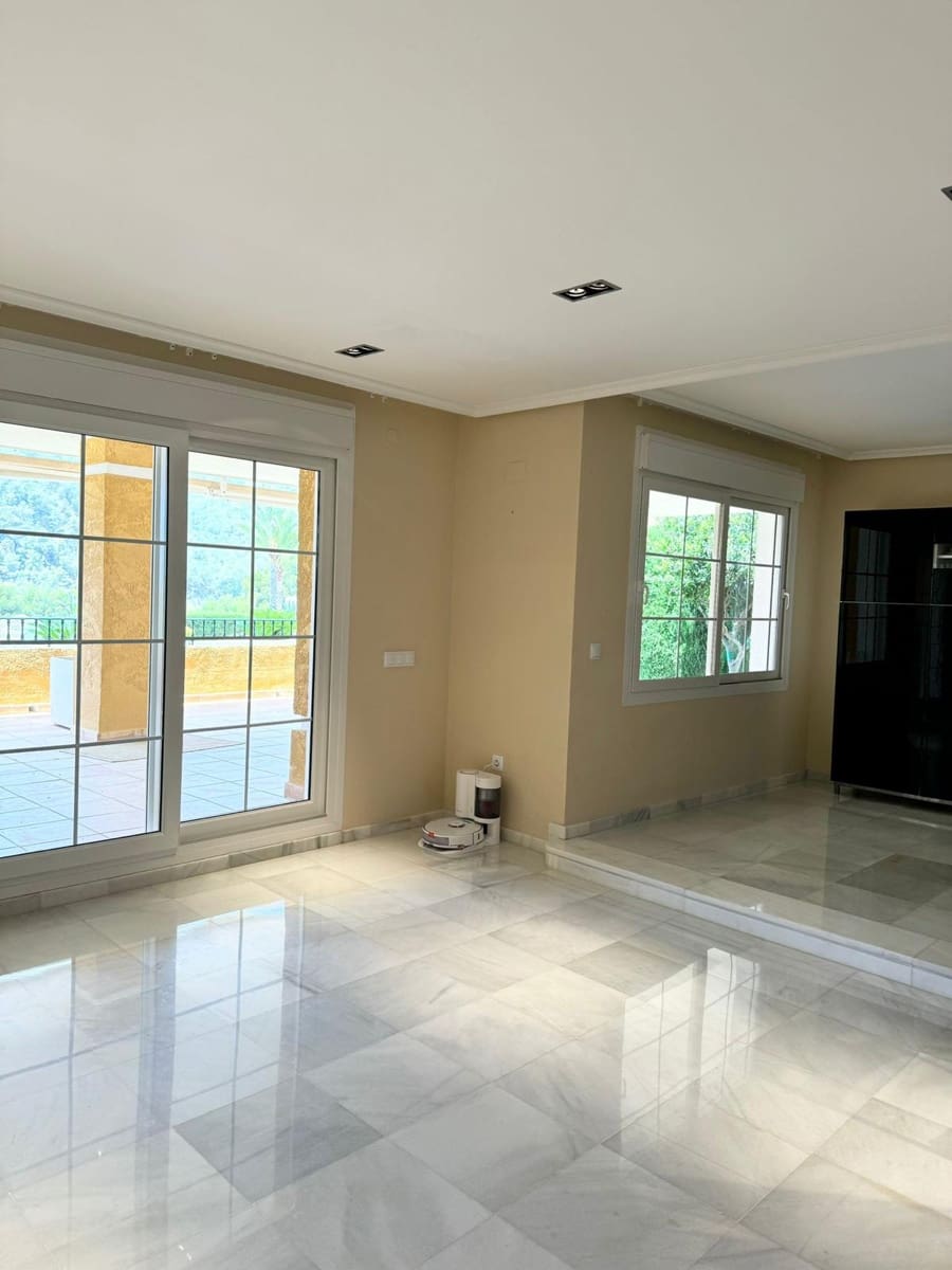 3 soveværelse Lejlighed til salg i Altea med swimmingpool garage - € 785.000 (Ref: 9417939)