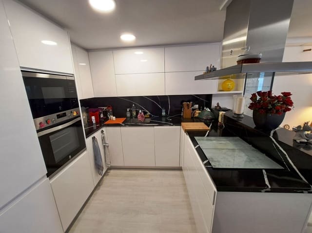 Apartamento de 2 habitaciones en Altea en venta con garaje - 380.000 € (Ref: 9417940)