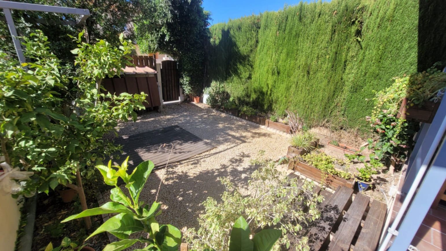 2 soverom Rekkehus til salgs i La Nucia med svømmebasseng garasje - € 249 900 (Ref: 9417941)