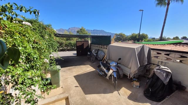 2 soverom Rekkehus til salgs i La Nucia med svømmebasseng garasje - € 249 900 (Ref: 9417941)