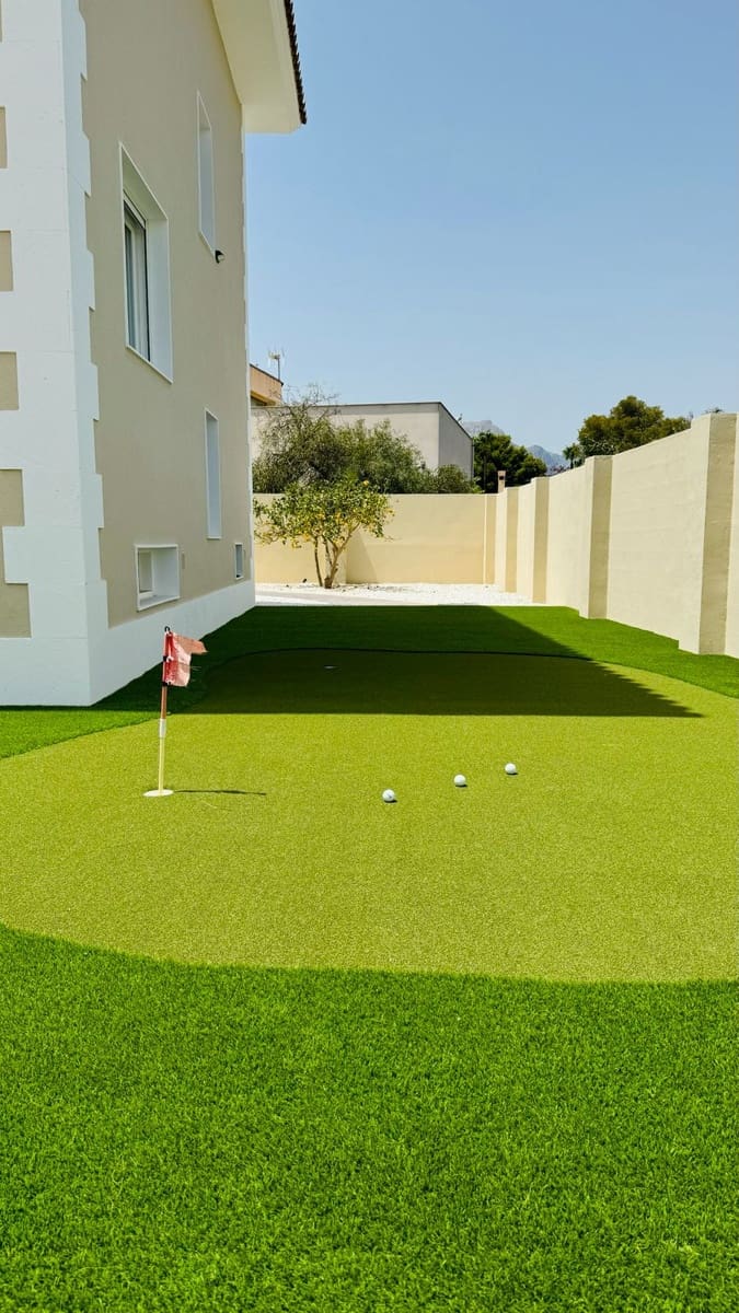 4 Zimmer Villa zu verkaufen in Alfaz del Pi / L'Alfas del Pi mit Pool Garage - 1.195.000 € (Ref: 9417942)