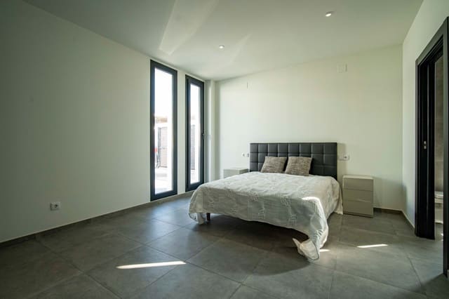 3 bedroom Villa for sale in Alfaz del Pi / L'Alfàs del Pi with pool garage - € 575,000 (Ref: 9417944)