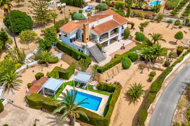 5 slaapkamer Villa te koop in Alfaz del Pi / L'Alfàs del Pi met zwembad garage - € 1.400.000 (Ref: 9417945)