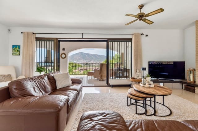 5 slaapkamer Villa te koop in Alfaz del Pi / L'Alfàs del Pi met zwembad garage - € 1.400.000 (Ref: 9417945)