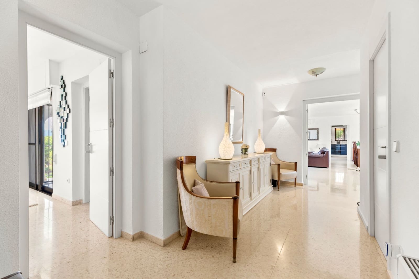 5 slaapkamer Villa te koop in Alfaz del Pi / L'Alfas del Pi met zwembad garage - € 1.400.000 (Ref: 9417945)