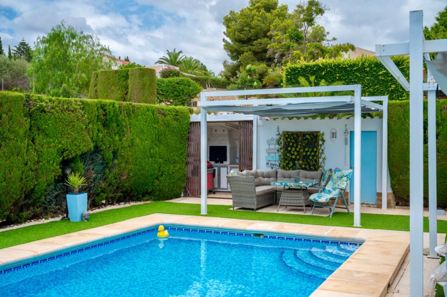 5 slaapkamer Villa te koop in Alfaz del Pi / L'Alfas del Pi met zwembad garage - € 1.400.000 (Ref: 9417945)