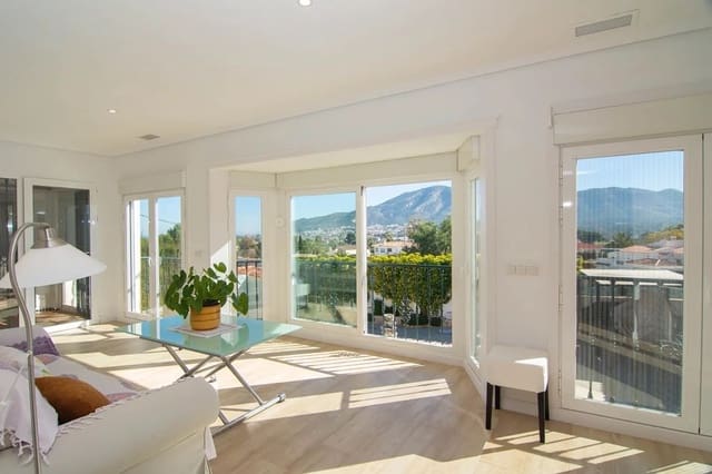 7 bedroom Villa for sale in Alfaz del Pi / L'Alfàs del Pi with pool garage - € 1,100,000 (Ref: 9417948)