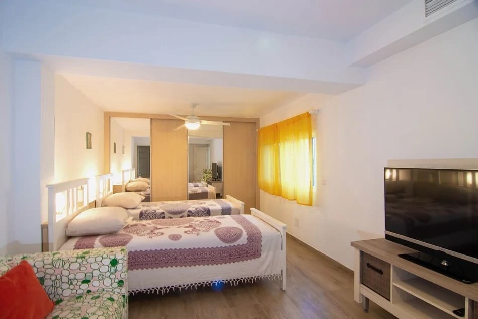 7 bedroom Villa for sale in Alfaz del Pi / L'Alfas del Pi with pool garage - € 1,100,000 (Ref: 9417948)