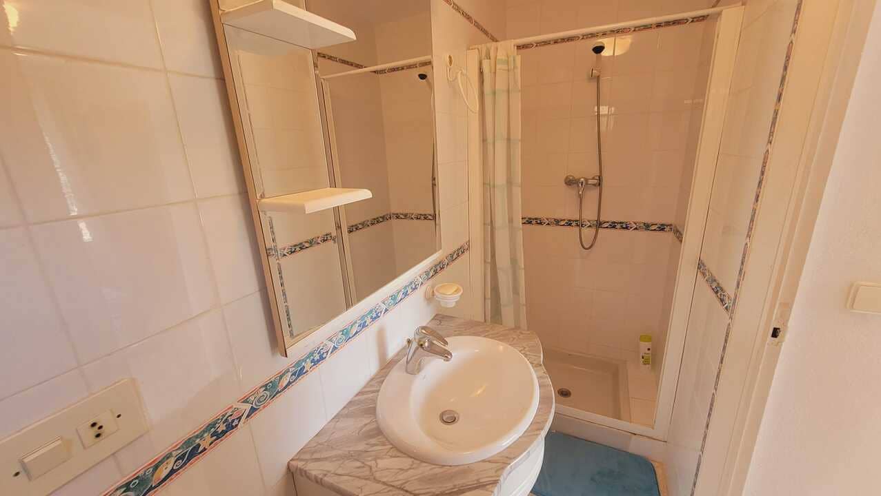 2 sovrum Villa till salu i Alfaz del Pi / L'Alfas del Pi med pool garage - 530 000 € (Ref: 9417949)