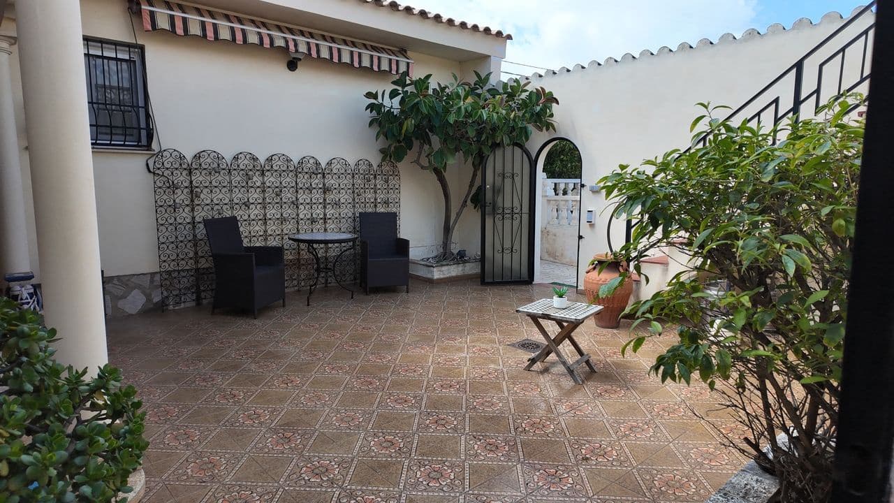 2 sovrum Villa till salu i Alfaz del Pi / L'Alfas del Pi med pool garage - 530 000 € (Ref: 9417949)