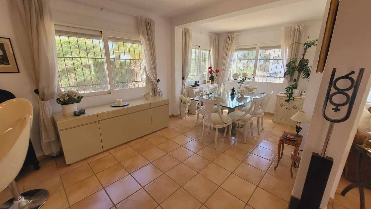 2 sovrum Villa till salu i Alfaz del Pi / L'Alfas del Pi med pool garage - 530 000 € (Ref: 9417949)