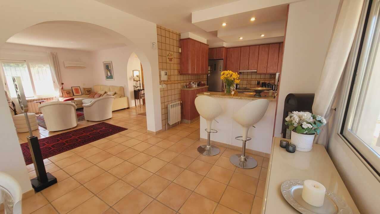 2 sovrum Villa till salu i Alfaz del Pi / L'Alfas del Pi med pool garage - 530 000 € (Ref: 9417949)