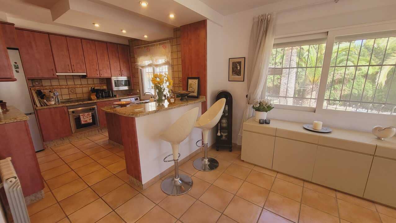 2 sovrum Villa till salu i Alfaz del Pi / L'Alfas del Pi med pool garage - 530 000 € (Ref: 9417949)