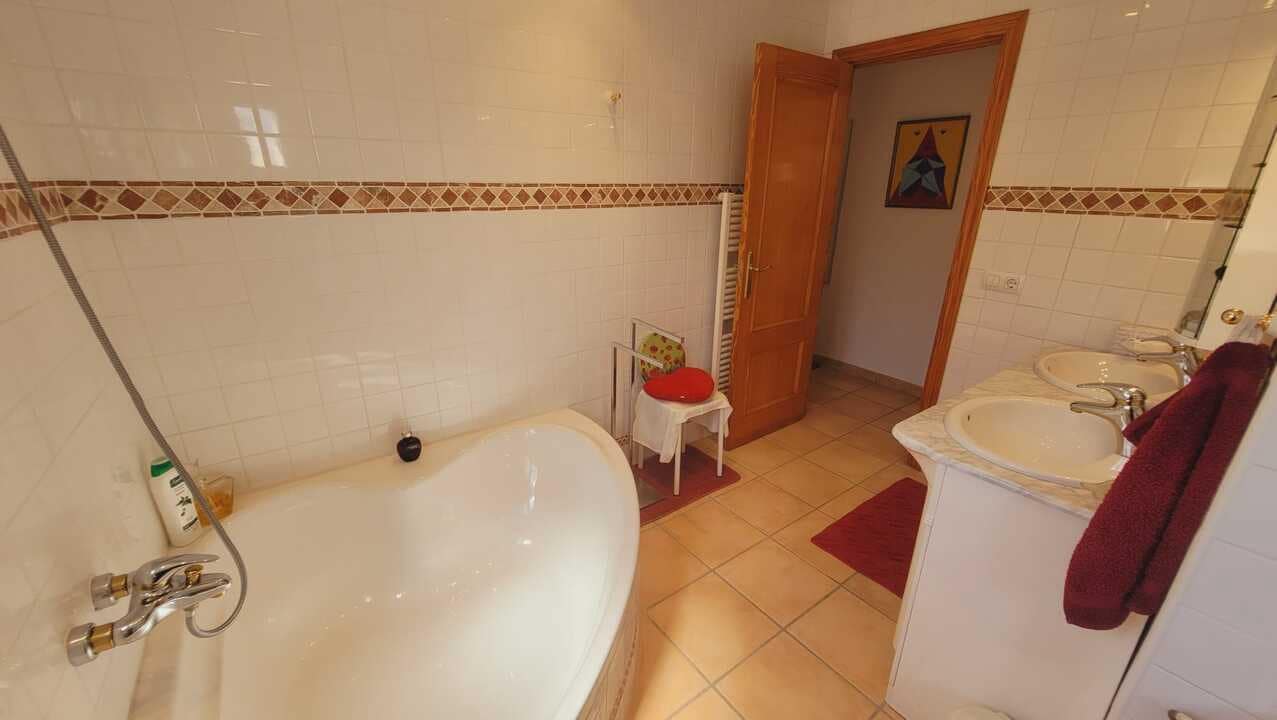 2 sovrum Villa till salu i Alfaz del Pi / L'Alfas del Pi med pool garage - 530 000 € (Ref: 9417949)