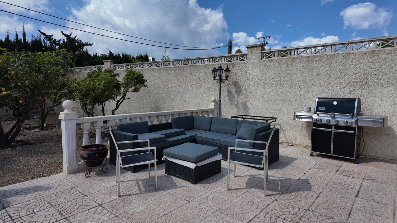 2 sovrum Villa till salu i Alfaz del Pi / L'Alfas del Pi med pool garage - 530 000 € (Ref: 9417949)