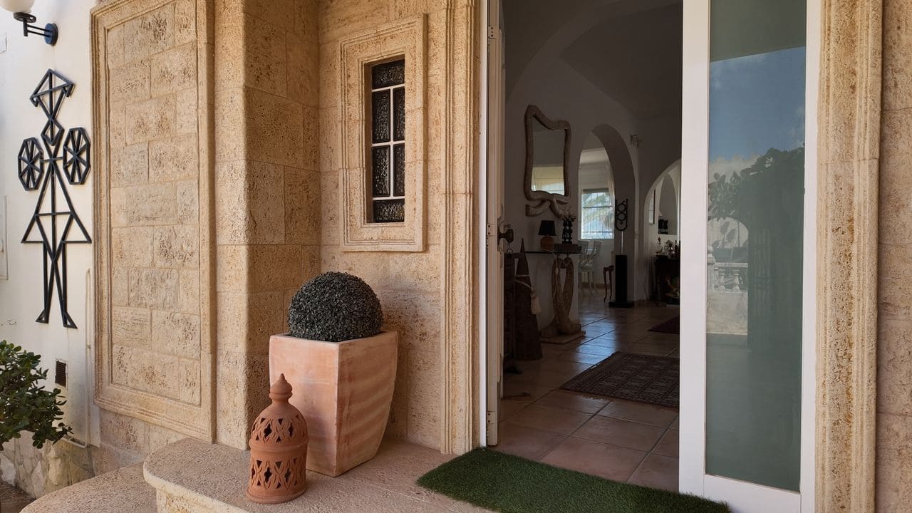 2 sovrum Villa till salu i Alfaz del Pi / L'Alfas del Pi med pool garage - 530 000 € (Ref: 9417949)