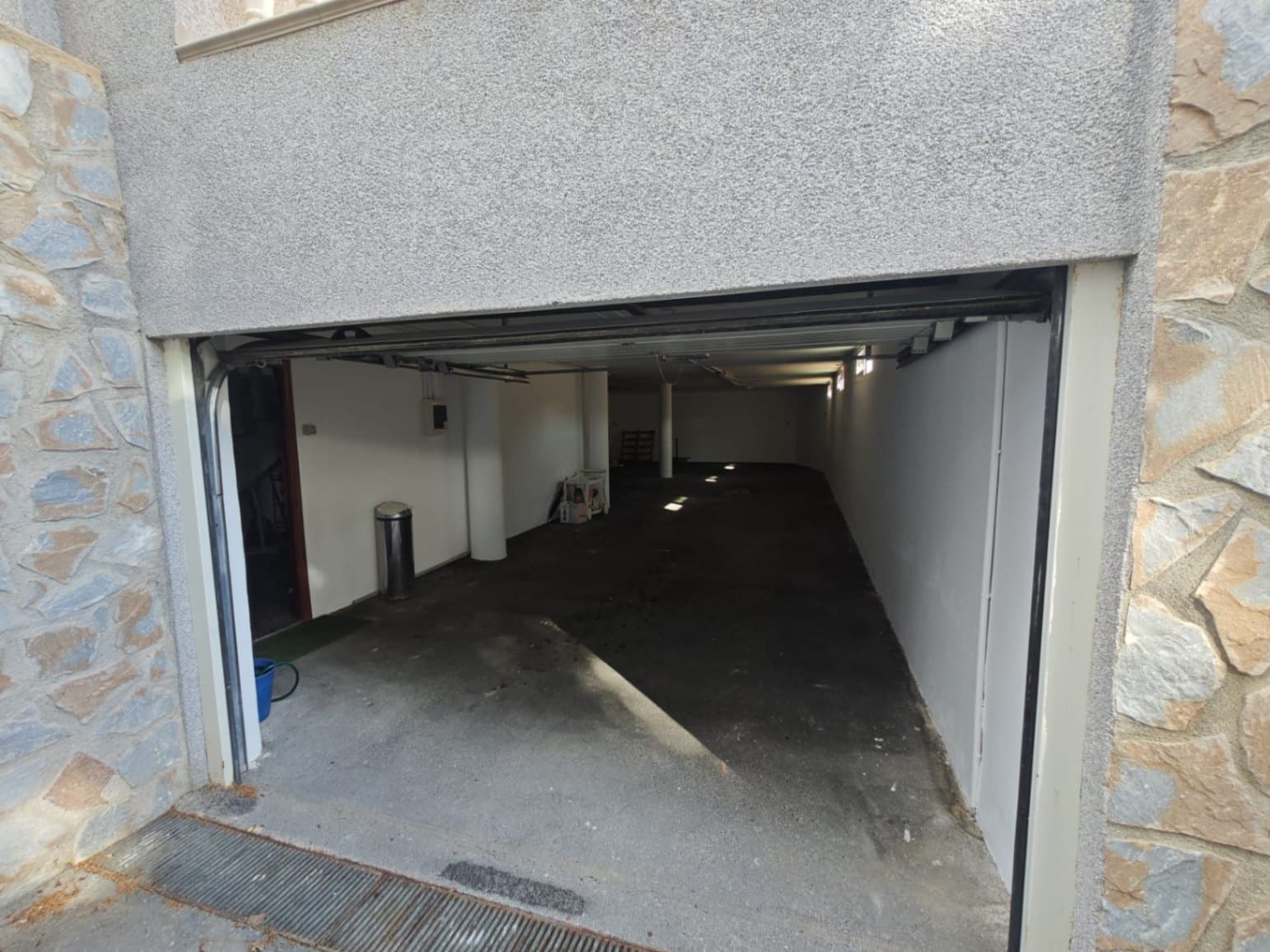 3 sypialnia Willa na sprzedaż w Altea z basenem garażem - 690 000 € (Ref: 9417950)