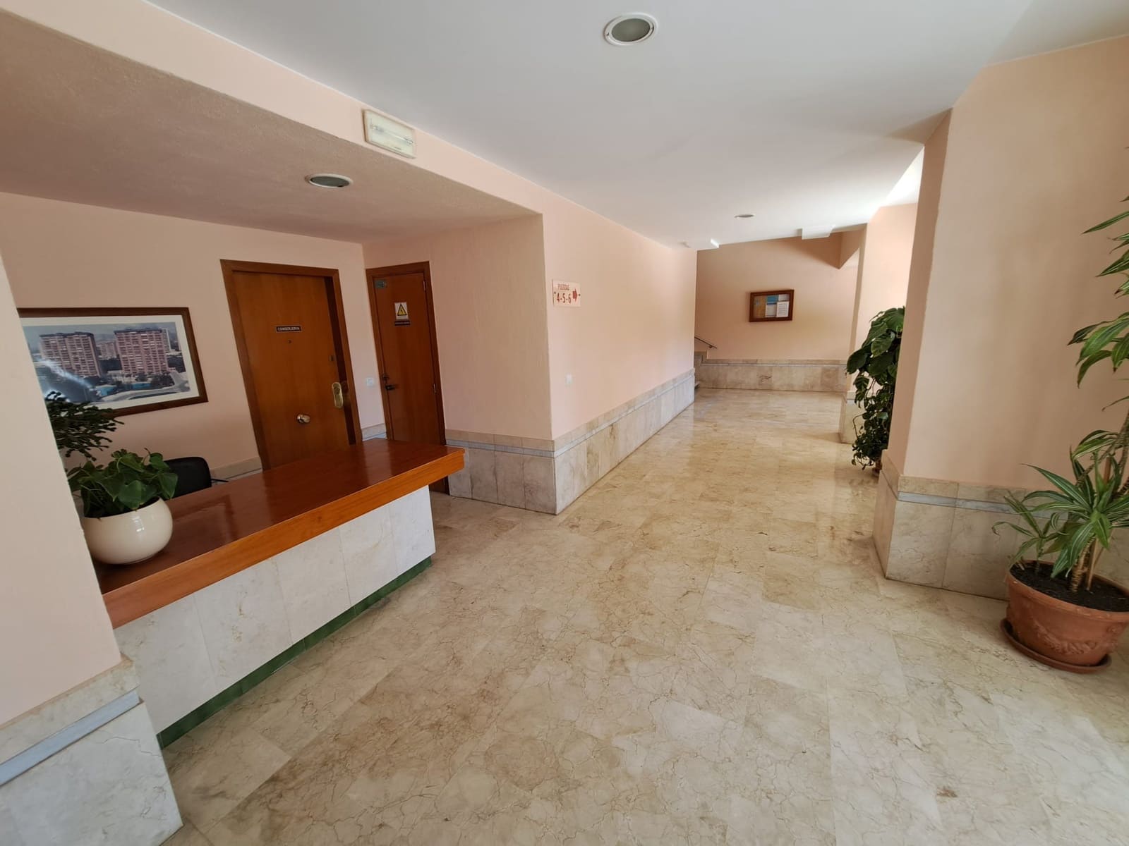 3 slaapkamer Appartement te koop in Benidorm met zwembad garage - € 490.000 (Ref: 9417951)
