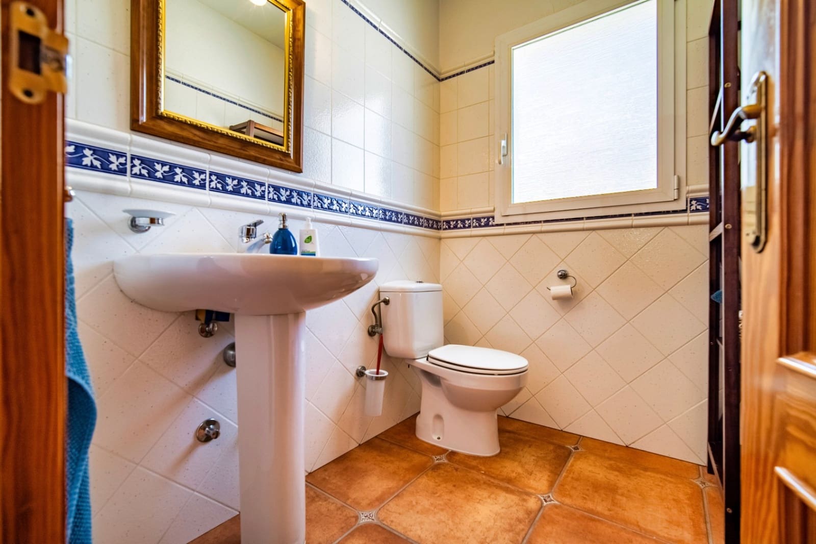 3 bedroom Villa for sale in La Nucia with pool garage - € 870,000 (Ref: 9417952)