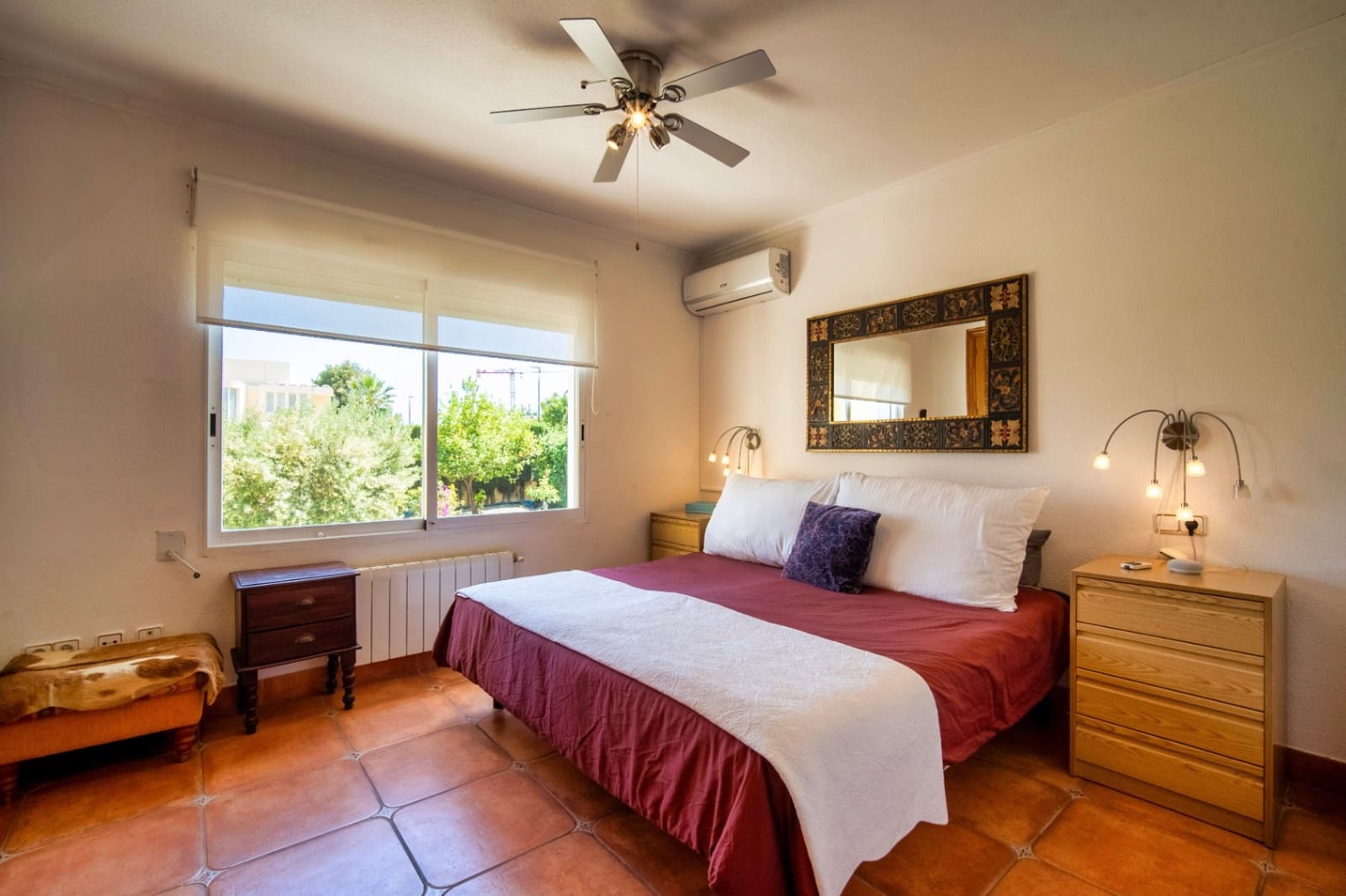 3 bedroom Villa for sale in La Nucia with pool garage - € 870,000 (Ref: 9417952)