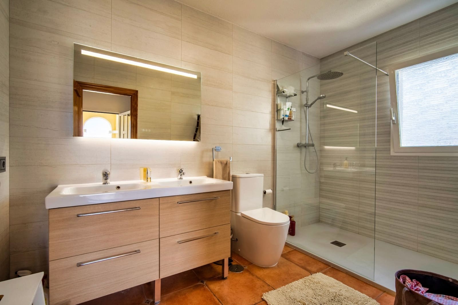 3 bedroom Villa for sale in La Nucia with pool garage - € 870,000 (Ref: 9417952)