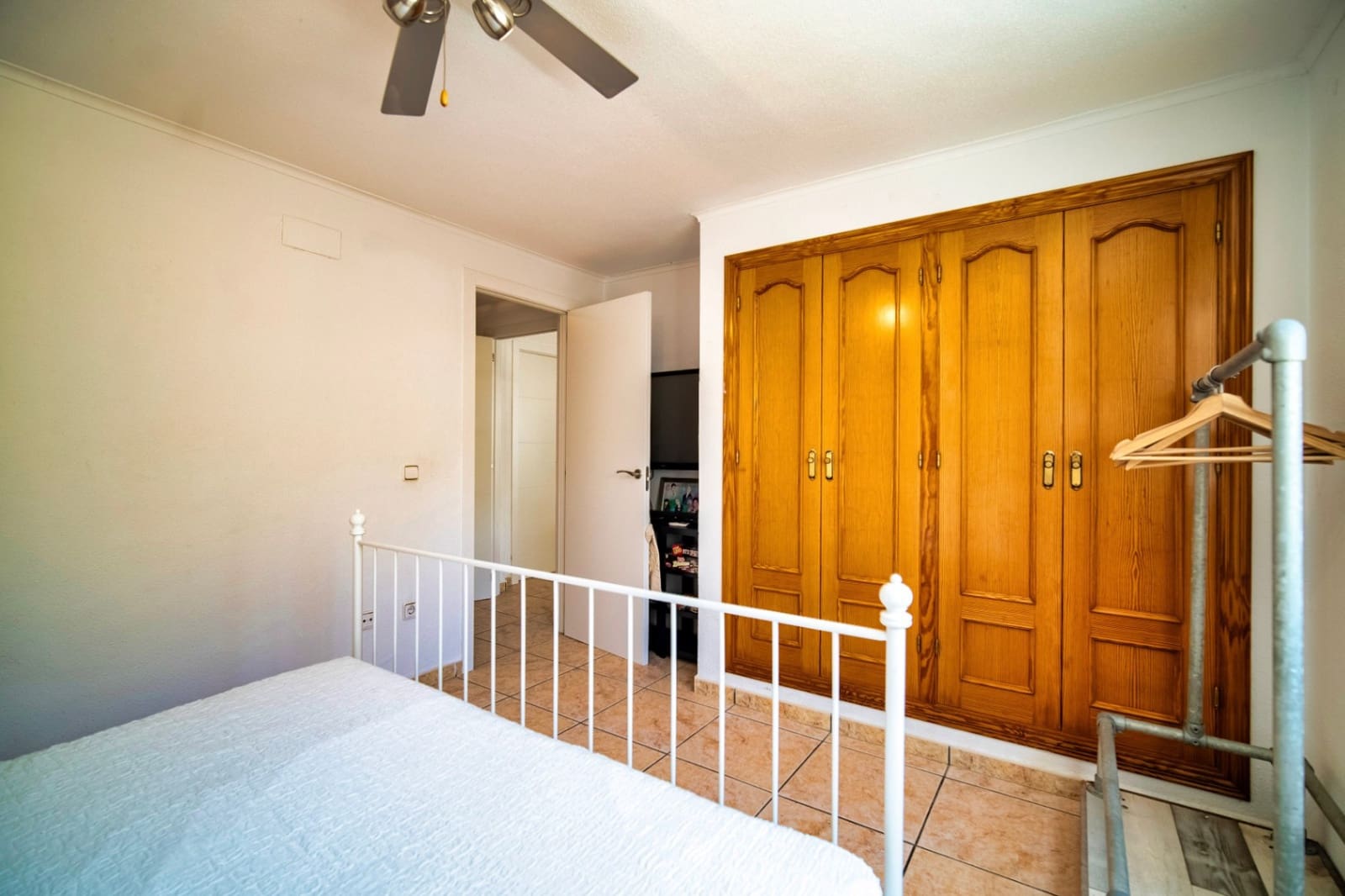 3 bedroom Villa for sale in La Nucia with pool garage - € 870,000 (Ref: 9417952)