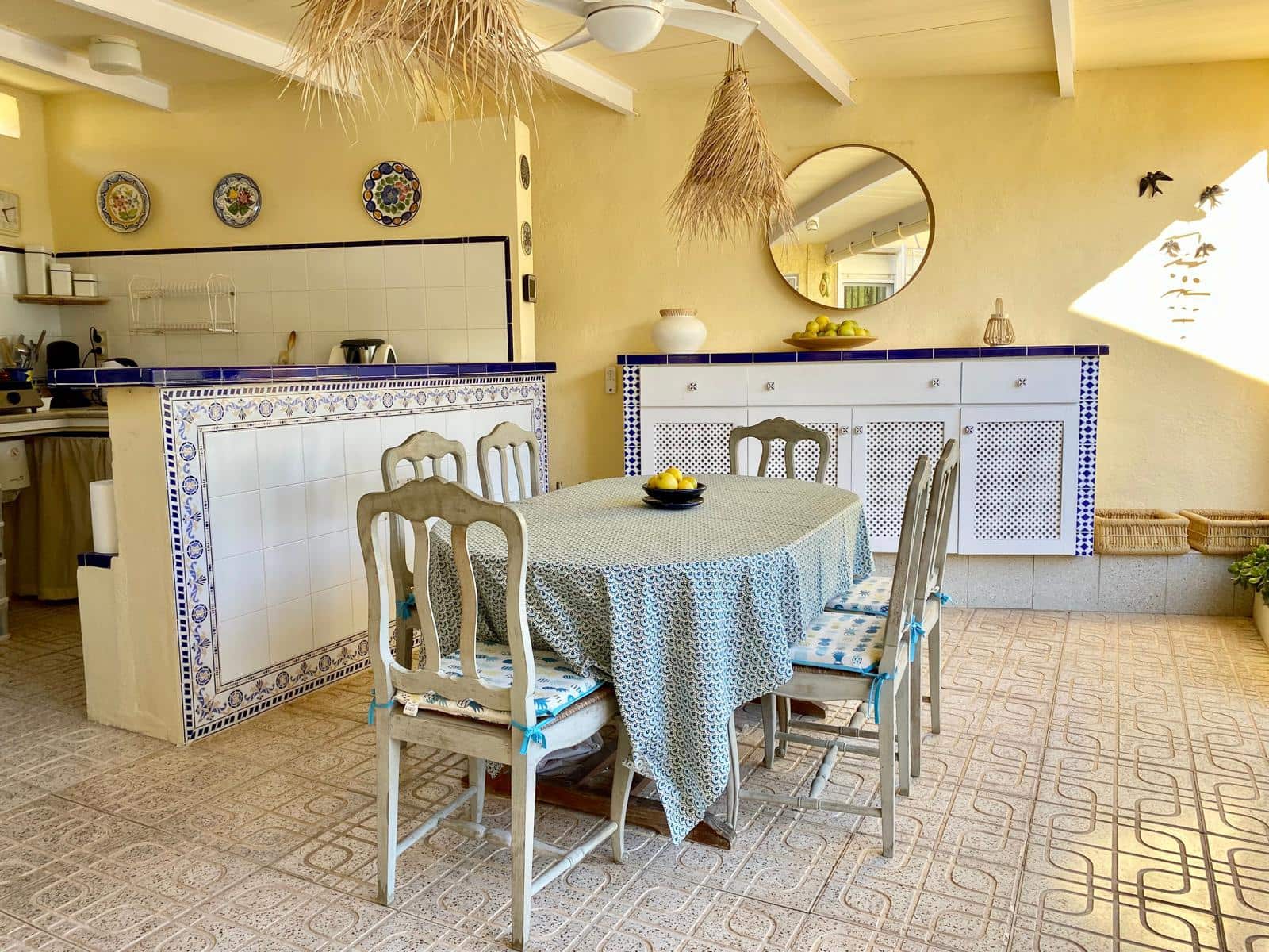 4 Zimmer Villa zu verkaufen in La Nucia mit Pool Garage - 655.000 € (Ref: 9417953)