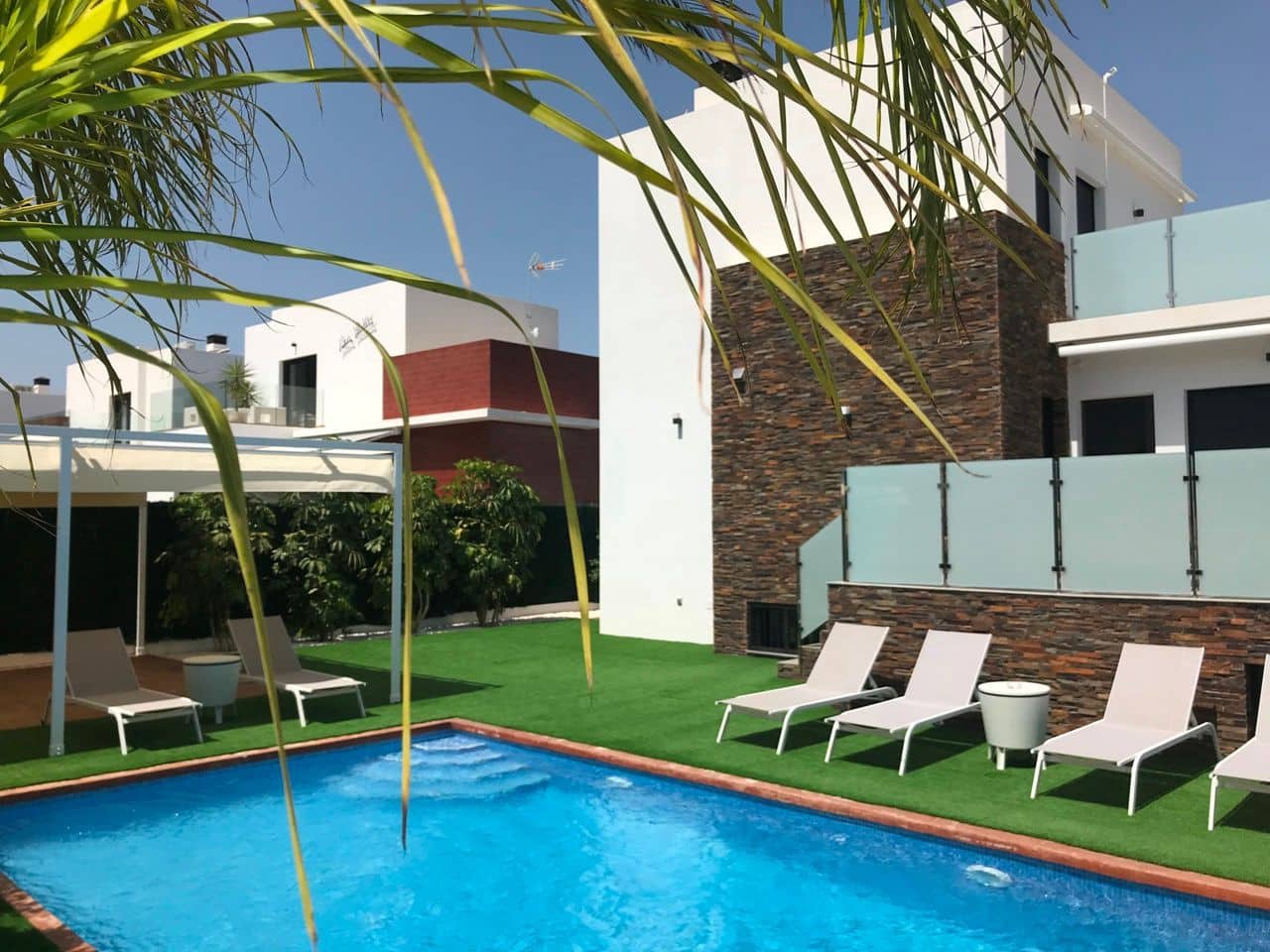 5 chambre Villa/Maison à vendre à Polop avec garage - 595 000 € (Ref: 9417954)