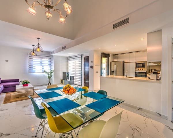 5 bedroom Villa for sale in Polop with garage - € 595,000 (Ref: 9417954)