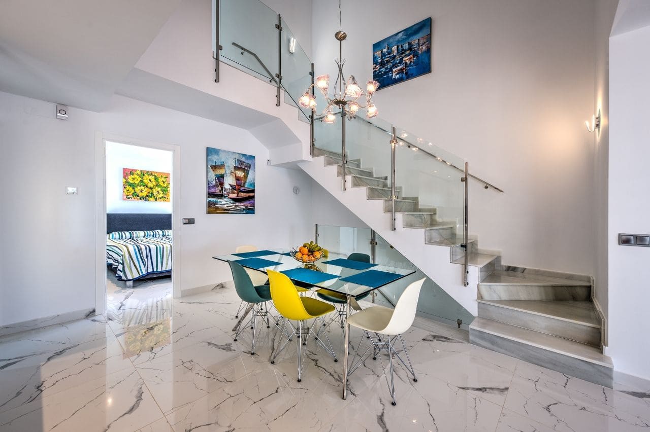 5 chambre Villa/Maison à vendre à Polop avec garage - 595 000 € (Ref: 9417954)