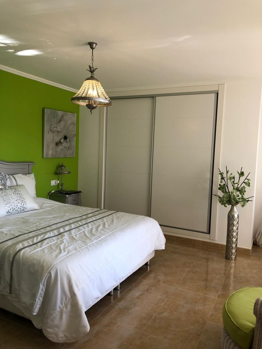 3 soverom Villa til salgs i Altea la Vella med svømmebasseng garasje - € 950 000 (Ref: 9417955)