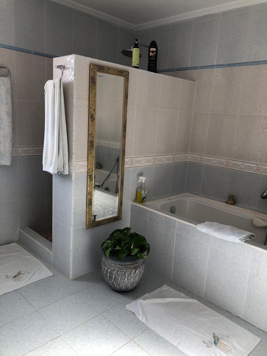 3 soverom Villa til salgs i Altea la Vella med svømmebasseng garasje - € 950 000 (Ref: 9417955)